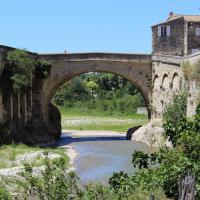 Vaison-La-Romaine