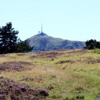 Le Puy de Dôme vu du Puy Pariou